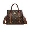 Bolsa feminina elegante modelo 2026 novo, bolsa para mãe de meia-idade, bolsa de mão, bolsa transversal, bolsa feminina estilosa e versátil com padrão clássico