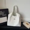 Bolso Tote para Viajar para Mujer 2026 Nuevo Verano Sensación de Alta Gama Lujo Ligero Nicho Bolso de Hombro Único Bolso de Mano de Gran Capacidad