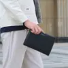 Nova Bolsa de Mão Masculina de Couro Genuíno de Luxo Leve Bolsa de Mão Envelope Casual de Grande Capacidade Bolsa de Braço Masculina para Negócios