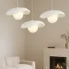 Lustre de sala de jantar vintage estilo francês na cor nogueira com cúpulas de contas redondas, luz na cor creme, lustre LED aconchegante para mesa de jantar rústica