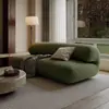 Sofá de sala de estar estilo retrô wabi-sabi para apartamentos pequenos, hall de hotel e áreas de reunião, design simples de linhas retas, sofá curvo