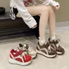 Zapatos deportivos retro coreanos de comercio exterior transfronterizos para otoño e invierno, zapatillas de plataforma de caña baja con bloques de color, zapatos gruesos para mujer que aumentan la altura