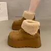 Botas de Nieve Versátiles de Moda para Mujer con Suelas Gruesas y Plataforma, Nuevo Estilo Invierno 2025 con Forro de Felpa y Zapatos de Algodón Calientes Engrosados