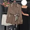 Camisa adelgazante europea y americana transfronteriza de Amazon con ajuste simple a la cintura para mujer, diseño elegante de ropa de trabajo, blusa de nicho de manga larga