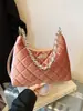 Bolso de Hombro con Cadena y Bordado de Rombo de Moda 2025 Invierno Nuevo Estilo Versátil de Moda Bolso Cruzado de Gama Alta para Mujer