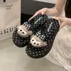 Nuevo Estilo Coreano Verano Puntos Pequeños Más Vendido Ropa Exterior para Mujer Cómodo Antideslizante Suela Suave Playa Suela Gruesa Chanclas