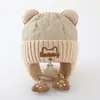 Gorro para Bebé para Otoño e Invierno, Moda Estilo Coreano para Niños Pequeños con Protección para Orejas Acolchada, Gorro Lei Feng Cálido y a Prueba de Viento de Invierno para Niños y Niñas