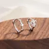 Novos Brincos Assimétricos de Flor de Íris, Design Único de Nicho, Argolas de Orelha, Brincos de Hélice, Acessórios de Orelha para Homens e Mulheres