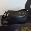 Bolsa Versátil de Moda Nova Primavera 2026 Simples Grande Capacidade Feminina Bolsa de Ombro Crossbody Vintage de Luxo Leve