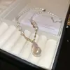 Collar de Perlas de Múltiples Capas Incrustado con Diamantes Estilo Corte Francés, Cadena para Suéter de Lujo Ligero Francés de Alta Gama, Versátil para Otoño e Invierno