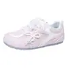 Nuevos y elegantes zapatos de entrenamiento alemanes de malla, ligeros, de suela fina, con doble cordón para mujer, frescos y transpirables, zapatos casuales versátiles al por mayor