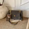 Bolso Grande de Cadena Simple Estilo Nuevo 2026 Transfronterizo para Mujer, Bolso de Hombro Cruzado Vintage, Bolso Tote Versátil de Moda para el Día a Día