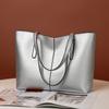 Bolsos al por mayor de comercio exterior, bolsos de gran capacidad para mujer, bolsos tote retro de textura de cuero suave con costuras, bolsos de hombro para dama