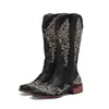Botas Quadradas de Bico Quadrado Bordadas da Moda Botas de Cavaleiro Europeias e Americanas Botas de Salto Quadrado Salto Médio 40-43 Tamanho Grande Botas de Comércio Exterior Amazon
