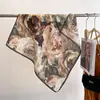 Bufanda Cuadrada de Seda Estampada con Rosas de Alta Calidad Chunxiu Nueva para Mujer, Doble Cara, Dos Colores, Moda, Bordes Rizados, Algodón Lino