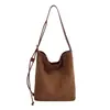 2026 Principios de Otoño Nuevo Elegante Color Bloque Gamuza Bolso Cubo de Hombro Único Bolso de Mano Cruzado para Mujer Gran Capacidad para Viajes Diarios