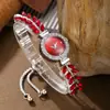2026 Lo Más Vendido Transfronterizo Reloj Pulsera de Hoja de Moda Incrustado con Diamantes Estilo Coreano Reloj de Cuarzo para Mujer Conjunto de Pulsera de Corazón