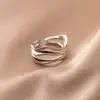 Anillo de Plata Yintai S925 Nalan de Múltiples Capas con Corte de Línea Diseño Personalizado Joyería de Mano para Hombres y Mujeres R00161