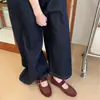 Sapatos Mary Jane Femininos Rasos com Fivela de Alça Única Estilo Retrô Francês Hong Kong, Modelo Novo Outono 2026