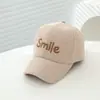 Chapéus de outono e inverno, bonés de beisebol infantis, bonés de veludo cotelê com letra SMILE estilo hip-hop, bonés de beisebol para alunos do ensino fundamental, comércio exterior