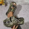 Sandalias de mezclilla de tacón de cuña de gran tamaño, sin cordones, con hebilla, nuevas para 2026, para mujer, para uso exterior en verano
