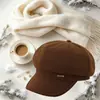 Sombrero de moda coreano para mujer de otoño e invierno, circunferencia de cabeza grande, adelgazante de cara, gorra de pico de pato, boina retro británica de rayas finas