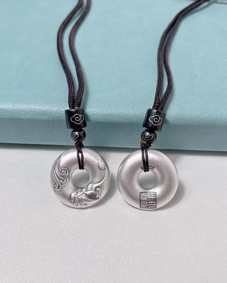 O1CN01yve9Yy2KXjvdwF4fj_!!1766