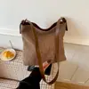 Bolso Cubo Tejido Calado Transfronterizo 2026 Nuevo de Moda Sensación de Alta Gama Bolso de Hombro Cruzado Gran Capacidad Versátil Bolso para Viajes Diarios
