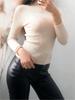 Suéter de Punto de Cuello Alto Medio Transfronterizo para Mujer Principios de Otoño Color Puro Ajustado Suéter de Fondo de Punto (2 Colores en Stock)
