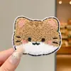 Dulces accesorios para el cabello de otoño e invierno para mujer, con un diseño de caricatura y un estilo divertido y juguetón, con una nueva colección 2026 de lindos pasadores para el cabello para niños
