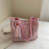 Bolso de viaje de estilo extranjero de nicho, hermoso bolso de ocio de gran capacidad, bolso de mujer de verano 2024, nuevo estilo personalizado, bolso de un solo hombro para la axila