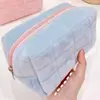 1 pieza Bolsa de almacenamiento de cosméticos de piel sintética sólida para mujer con cremallera Organizador de maquillaje Bolso Estuche de papelería para lápices Estuche de viaje para maquillaje Artículos de tocador
