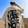 Camiseta masculina moderna de manga curta e gola redonda, estilo popular para o dia a dia, moda ins padrão para primavera, estilo urbano da cidade, marca moderna e estilosa