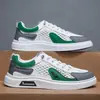 Novos Tênis Casuais Esportivos Masculinos de Malha Respirável para Primavera e Verão 2026 Tênis Masculinos Versáteis da Moda Tendência Sapatos Tendência para Estudantes