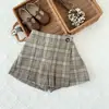 Liquidación a precio especial, sin devoluciones ni cambios, jeans para niños, estilo coreano, con flores lindas, shorts de mezclilla versátiles para niñas