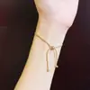 Pulseira de Aço Titânio Nova Não Desbota para Mulheres, Joia de Mão Versátil Estilo Ins, Pulseira da Moda para Meninas, Alta Qualidade