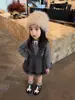 Vestido Infantil 26 Outono/Inverno Nova Moda Patchwork de Lã Vestido Princesa para Meninas Pequenas com Alças