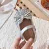 Zapatos de Princesa para Niñas Brillo Pedrería Zapatos Pequeños de Cuero 2026 Nuevos Zapatos Infantiles Zapatos de Cristal Planos Plateados Punta Redonda Mary Janes