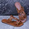 Chanclas Planas de Hebilla Doble de Gran Tamaño para Mujer de Comercio Exterior Europeo y Americano Sandalias Ligeras Retro Casuales Transfronterizas para Playa para Mujer