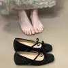 Zapatos de Mujer Mary Jane que Aumentan la Altura, Otoño 2026, Zapatos Planos Versátiles de Punta Cuadrada Suave y Tacón Bajo para Mujer con Doble Moño
