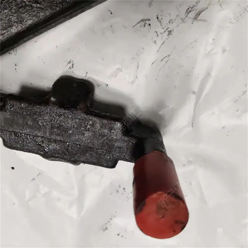 E型螺栓20