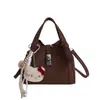 Bolso de Mano para Mujer Estilo Cesta de Diseño Exclusivo y Sensación de Alta Gama, Bolso de Hombro, Bolso Cruzado Cubo, Modelo Versátil Nuevo Otoño e Invierno 2025