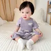 Macacão de Bebê Algodão Puro Verão Fino Manga Curta Sem Costura Respirável Unissex Roupa de Ar Condicionado para Bebê Macacão de Bebê Classe A