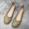 Zapatos cómodos para mujer para madres, nuevos mocasines estilo otoño 2026, zapatos casuales versátiles para enfermeras, cuero suave, suela suave, zapatos de vestir sencillos para mujer