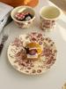 Plato Retro de Estilo Francés Ins Cerámica Crema Floral Rojo Vino Plato para Comida Occidental Postre de Frutas Snack Plato para el Hogar