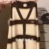 Jaqueta Cardigan Suave Vintage para Mulheres Primavera e Outono 2024 Estilo Japonês Preguiçoso Malha Solta Top Bordado Tendência