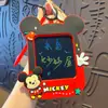 Colgante Auténtico Pizarra de Dibujo Graffiti Mickey y Minnie Lindo Dibujo Animado Pato Donald Daisy Juguete para Niños Mochila Escolar Colgante Pequeño