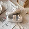 Sandalias para Niñas 2026 Verano Nuevo Estilo Zapatillas de Princesa para Niños con Punta Cerrada Zapatos de Malla con Lazo de Malla para Niñas Suela Suave