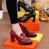 Zapatos de mujer de tacón alto con plataforma impermeable y punta fina, nuevo estilo primavera y otoño 2024, zapatos de moda con plataforma gruesa y tacón grueso, zapatos de cuero para mujer de corte profundo