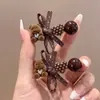 2026 Novo Grampo de Cabelo Versátil Outono Inverno para Mulheres Marrom Ursinho Clip Bico de Pato Acessórios de Cabelo Exquisite Retro BB Clip Acessórios de Cabelo Presilha
